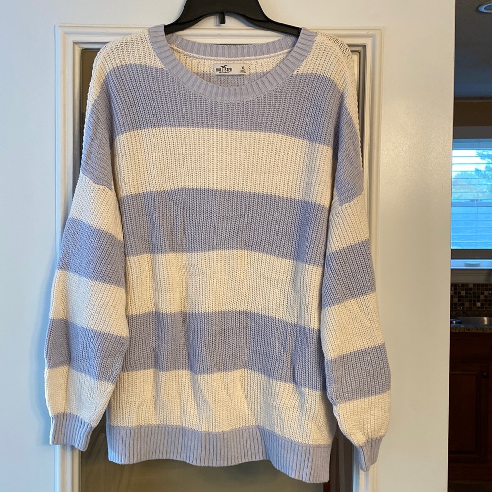 Womens sweater size XL